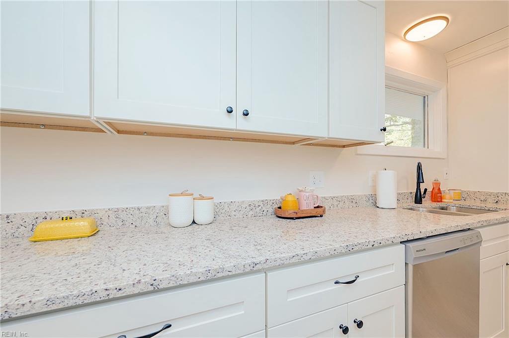 1 Langhorne Road Newport News VA 23606