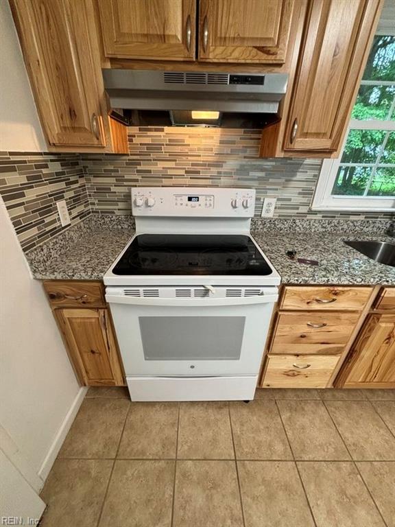 163 Alva Circle Newport News VA 23608