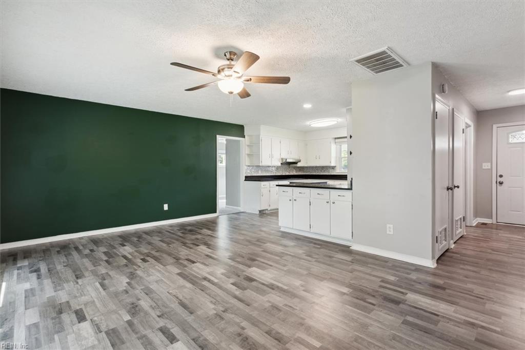 72 Ferguson Lane Newport News VA 23601