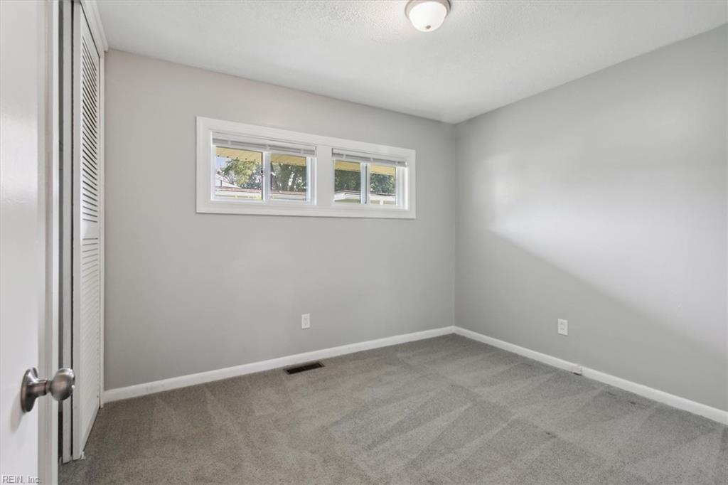 72 Ferguson Lane Newport News VA 23601