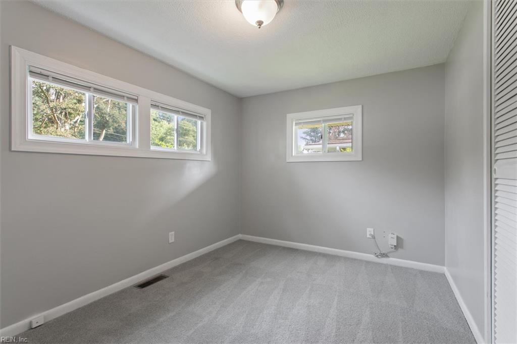 72 Ferguson Lane Newport News VA 23601