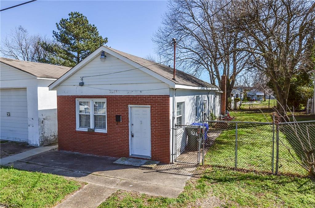 1126 44th Street Newport News VA 23607