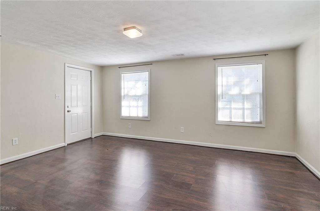 1126 44th Street Newport News VA 23607