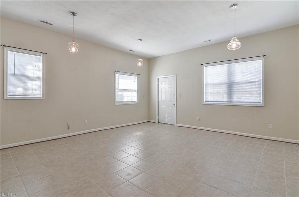 1126 44th Street Newport News VA 23607