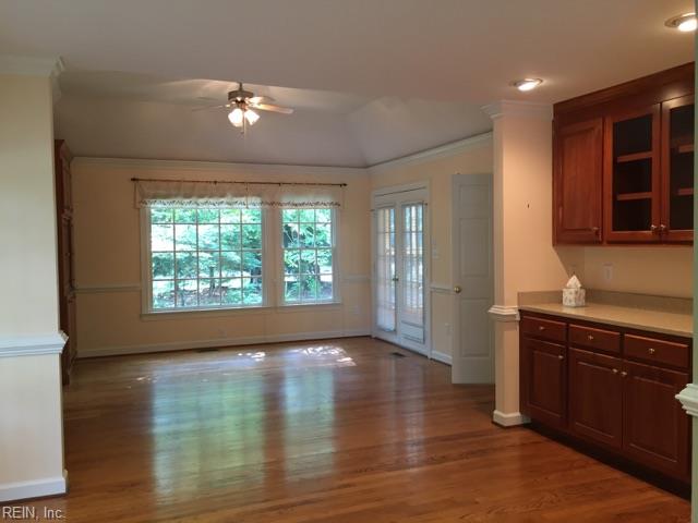 112 Harbour Town Williamsburg VA 23188