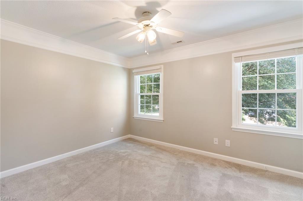 412 Peachtree Lane Yorktown VA 23693