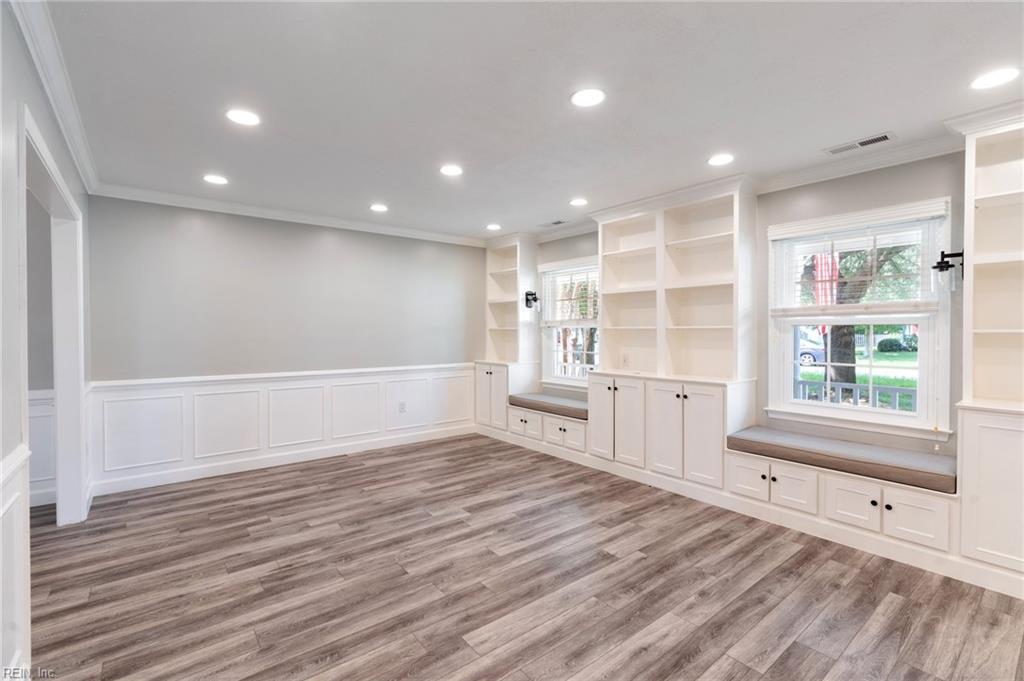 412 Peachtree Lane Yorktown VA 23693