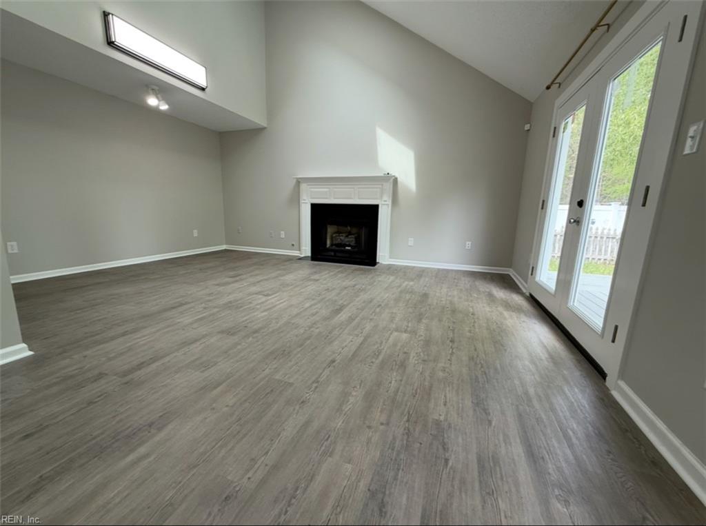 458 Warner Hall Place Newport News VA 23608