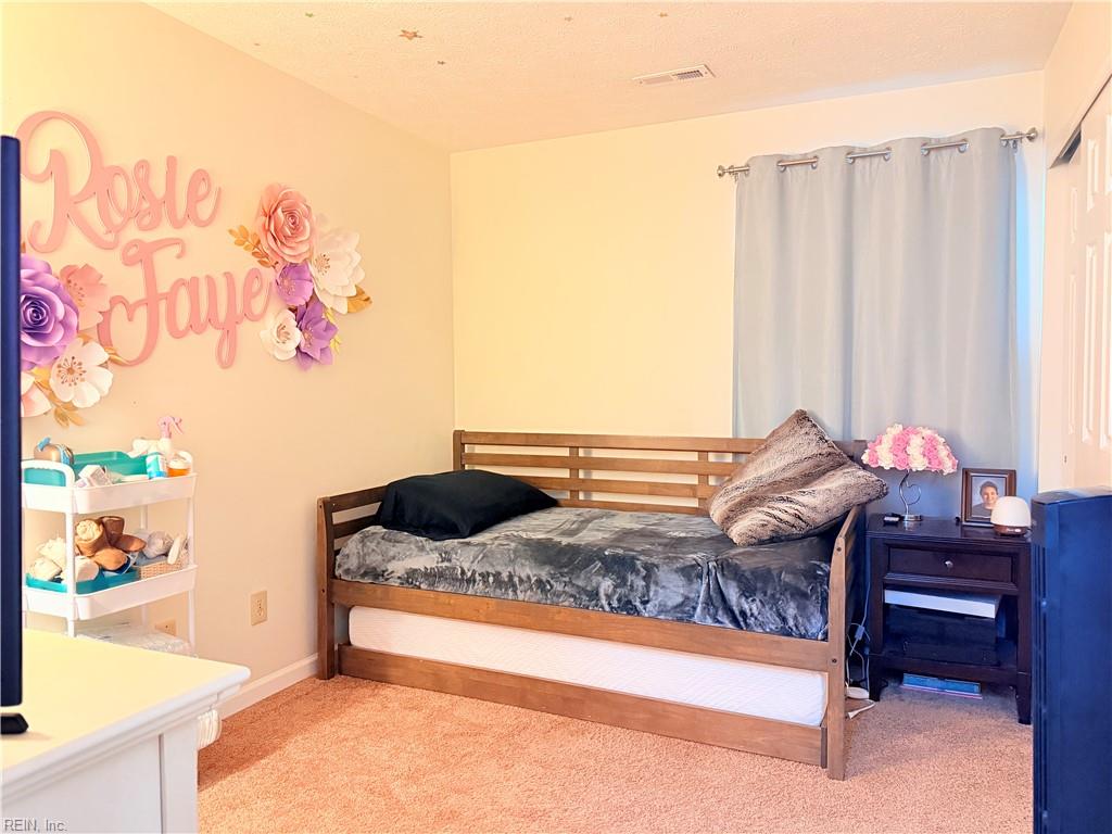 202 Sheffield Lane Yorktown VA 23693
