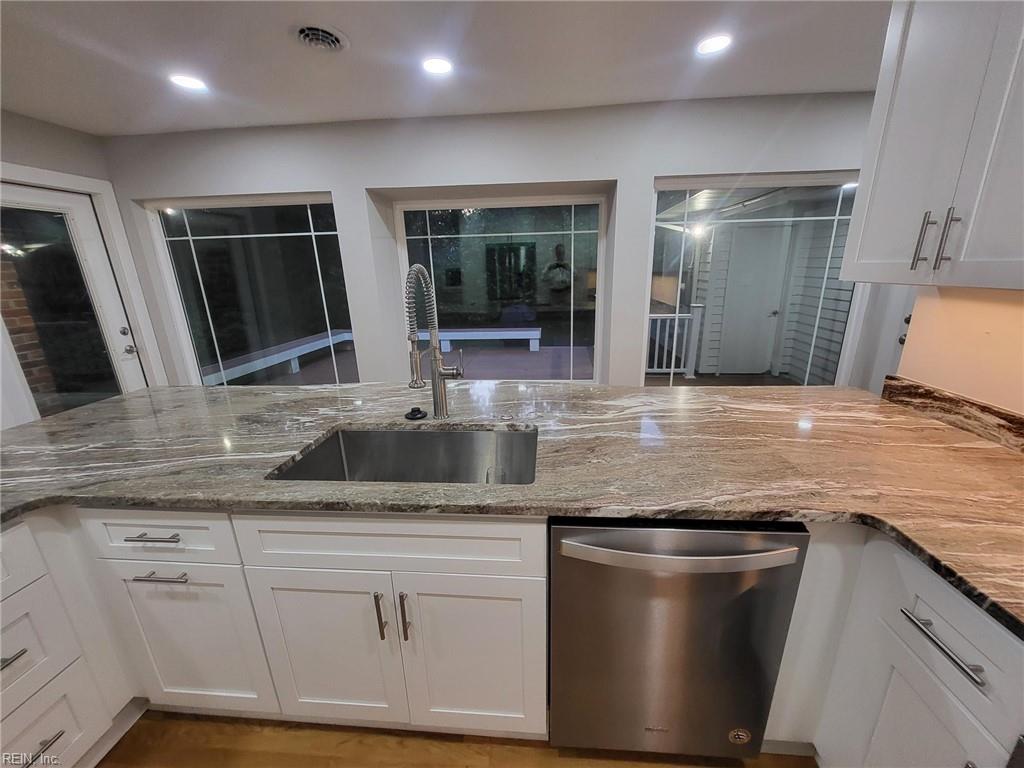 1 Sir Francis Wyatt Place Newport News VA 23606