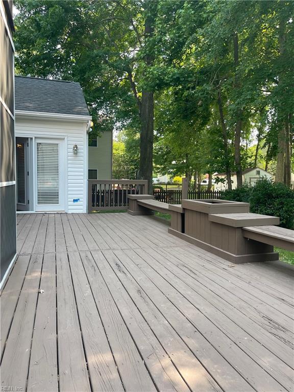 403 Coach Hovis Drive Yorktown VA 23693