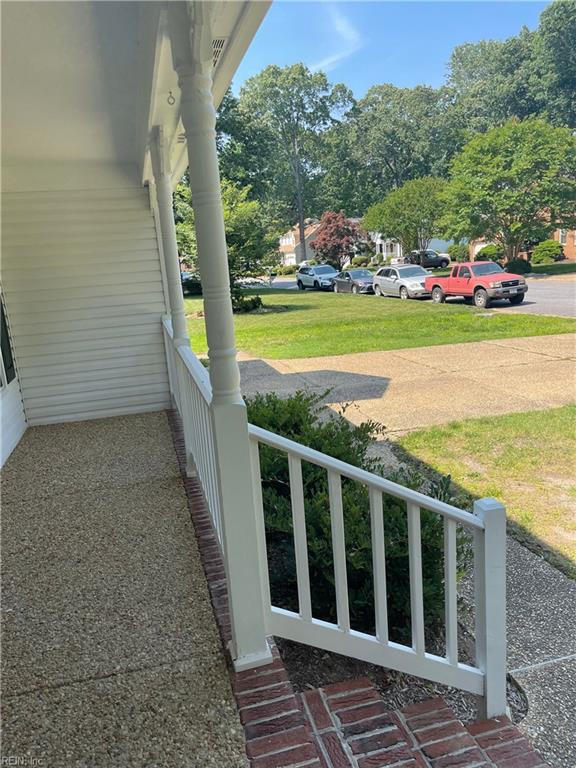 403 Coach Hovis Drive Yorktown VA 23693