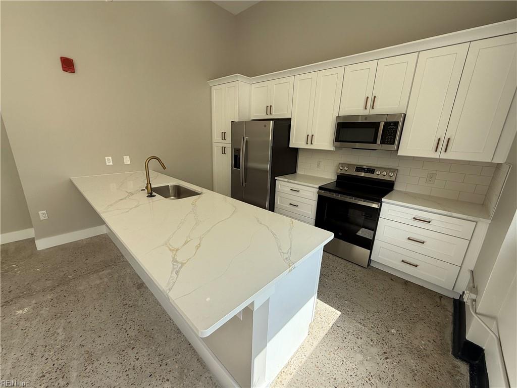 332 34th Street Newport News VA 23607