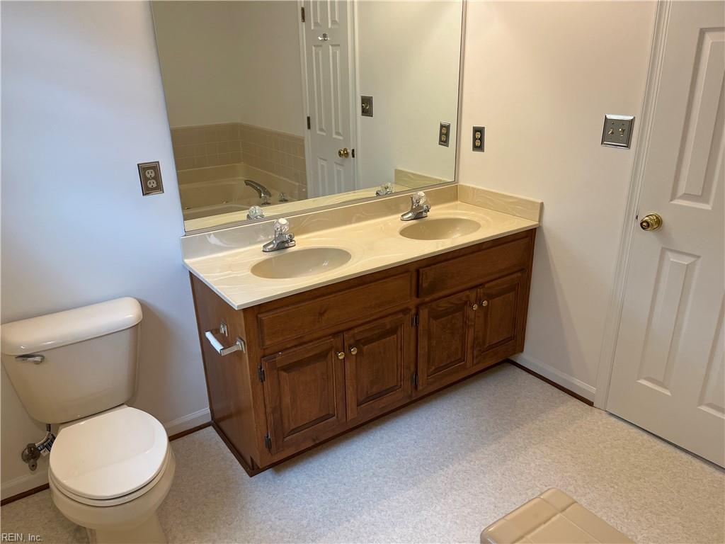 117 Larkin Run Yorktown VA 23692