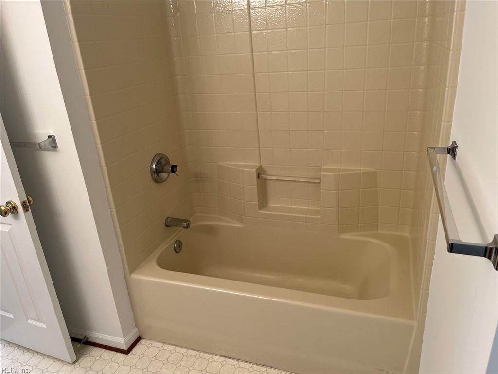 117 Larkin Run Yorktown VA 23692