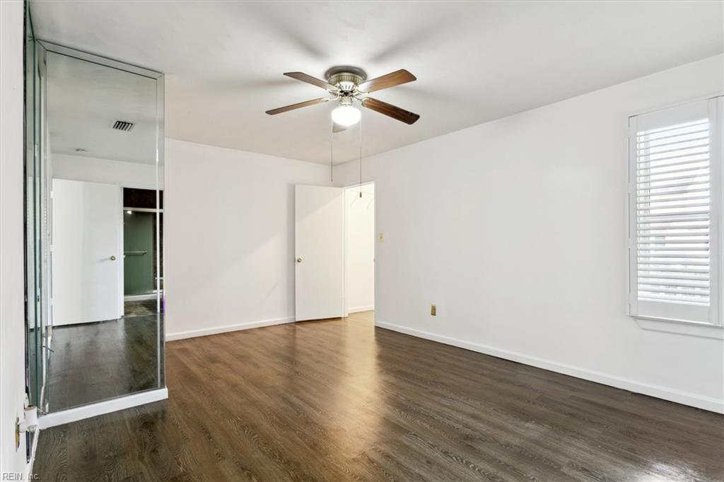 3959 Horse Run Glen Newport News VA 23602