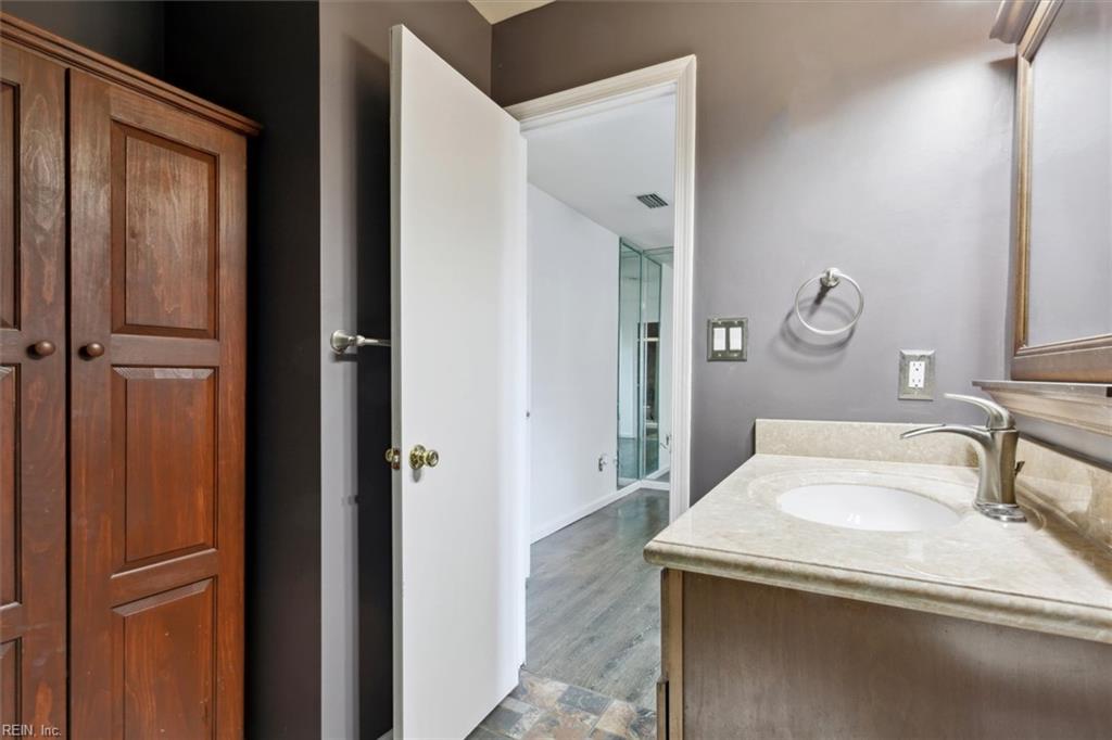 3959 Horse Run Glen Newport News VA 23602