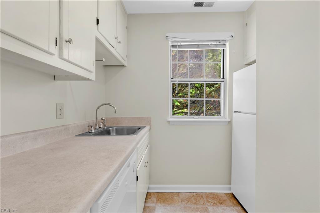 6661 Cedar Lake Drive Gloucester VA 23061