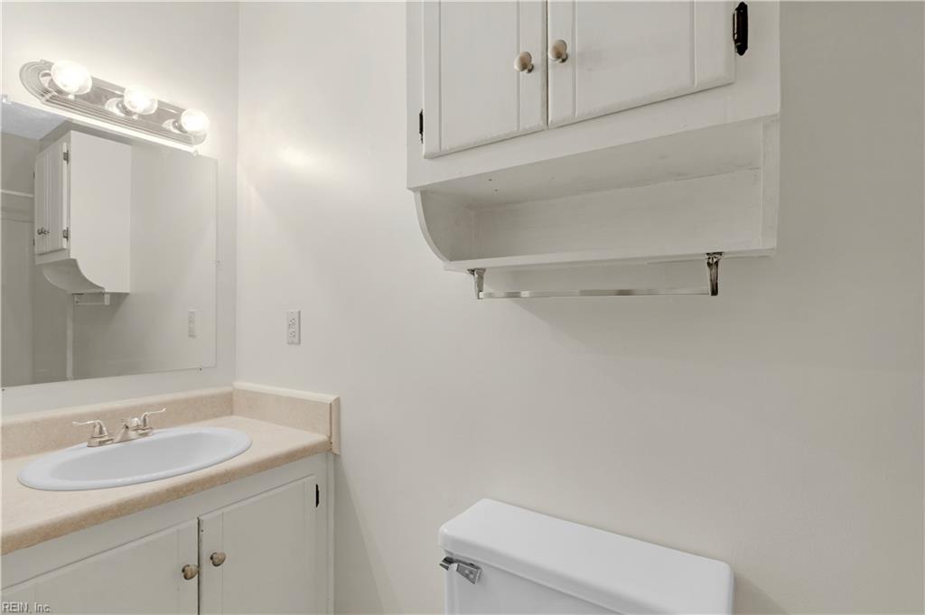 6661 Cedar Lake Drive Gloucester VA 23061
