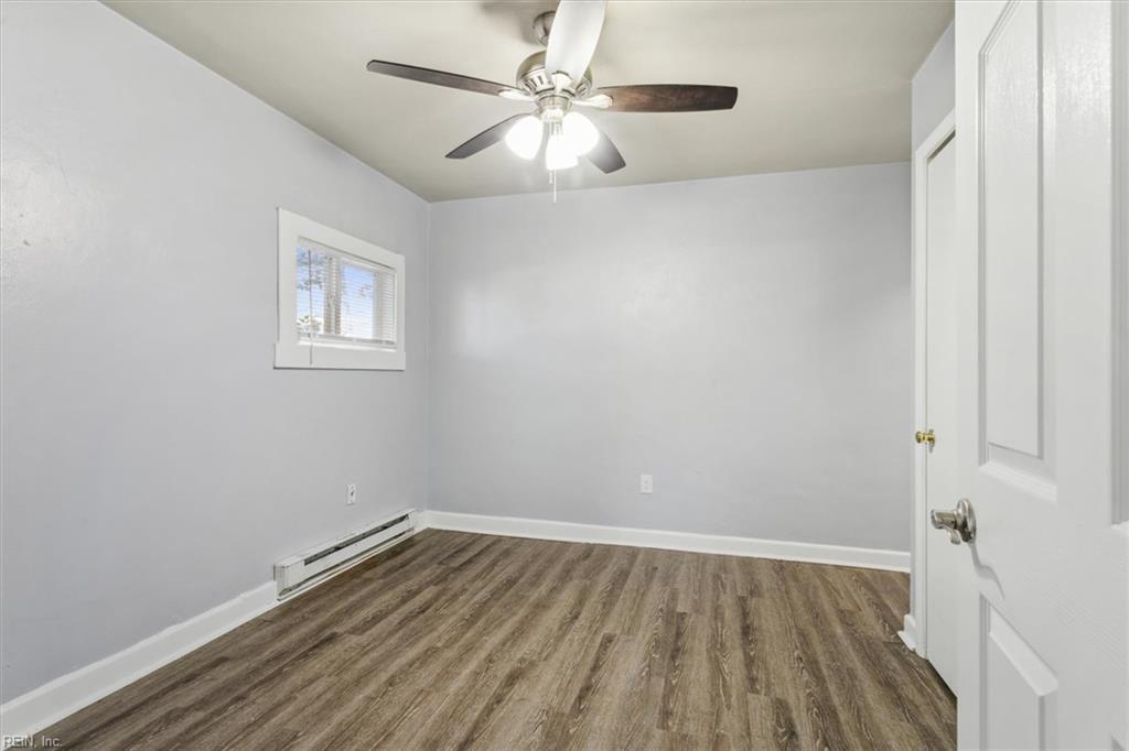 222 Woodhaven Road Newport News VA 23608