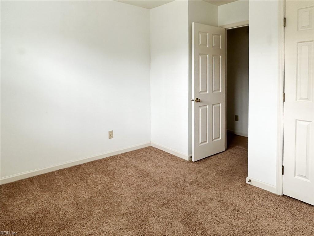 417 Burnham Place Newport News VA 23606