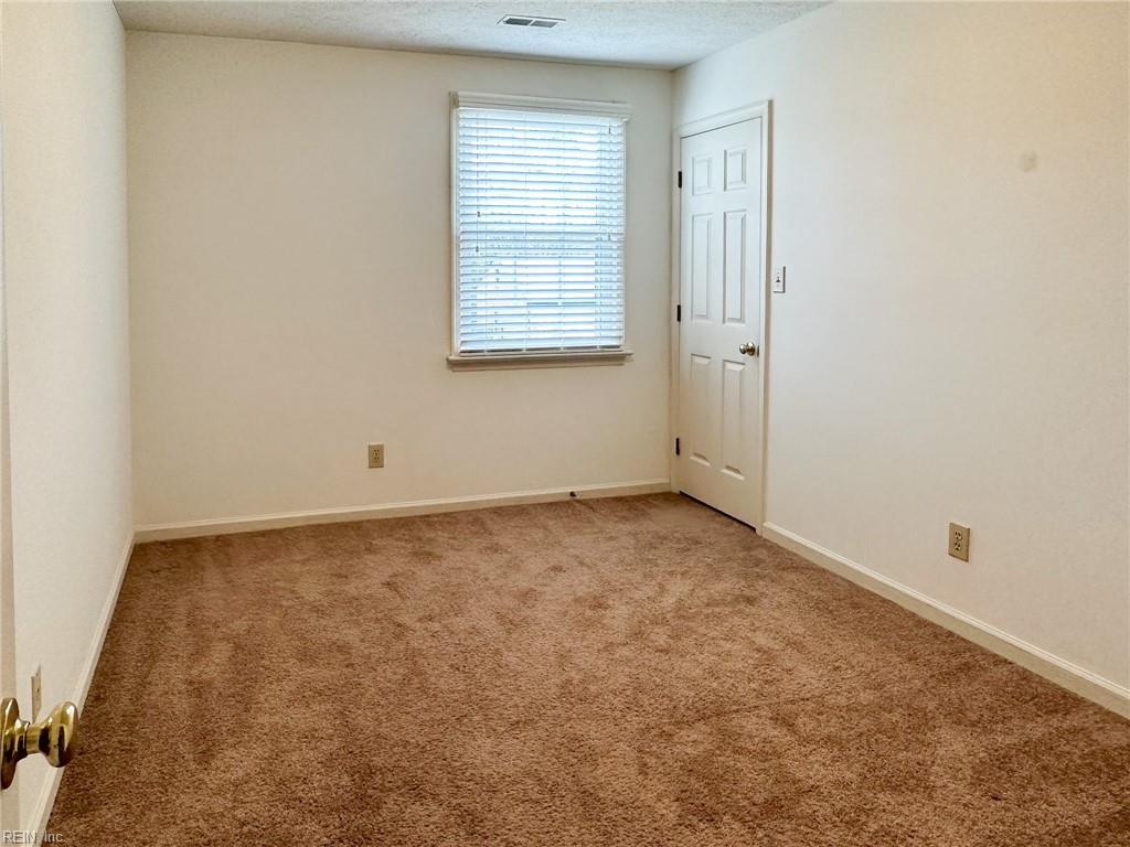 417 Burnham Place Newport News VA 23606