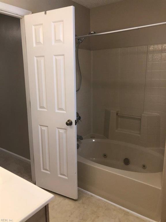 820 E Willow Point Place Newport News VA 23602