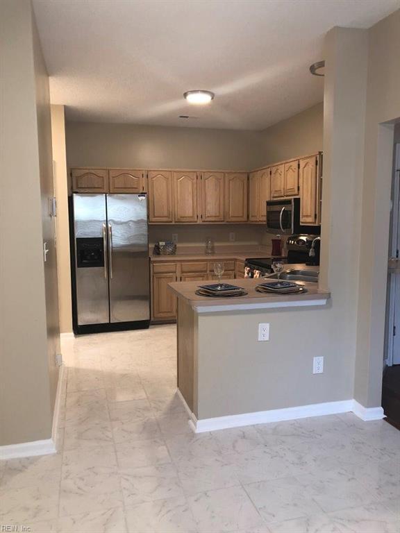 820 E Willow Point Place Newport News VA 23602