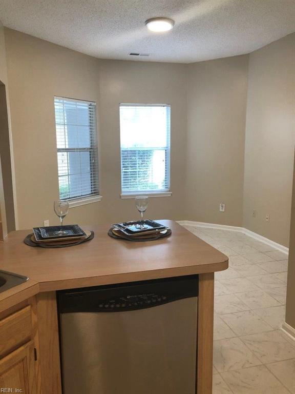 820 E Willow Point Place Newport News VA 23602