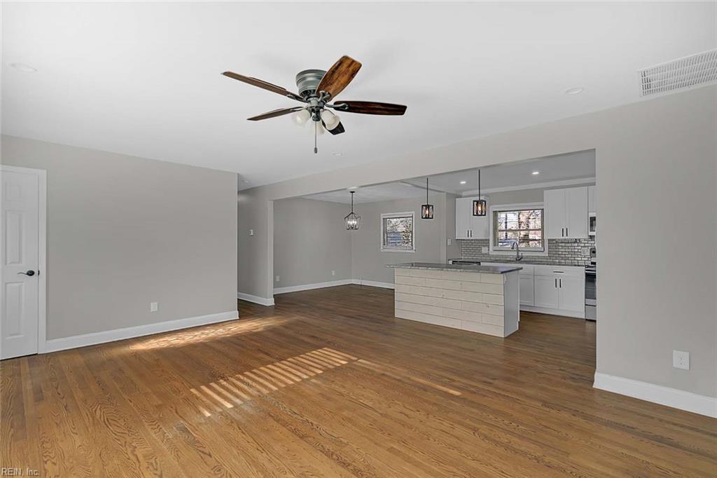 112 Parker Avenue Newport News VA 23606
