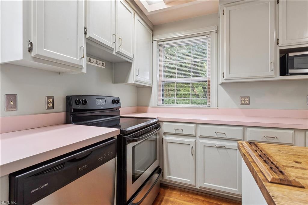 85 Hopkins Street Newport News VA 23601
