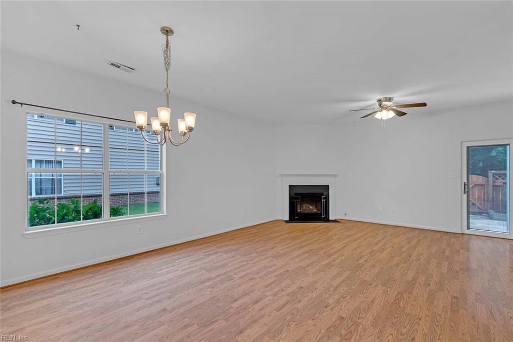417 Belmont Circle Yorktown VA 23693