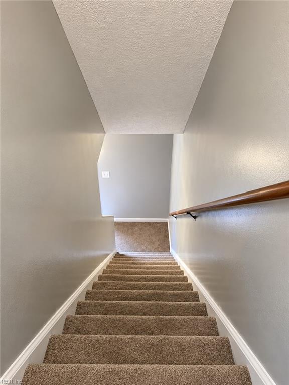 51 Otsego Drive Newport News VA 23602