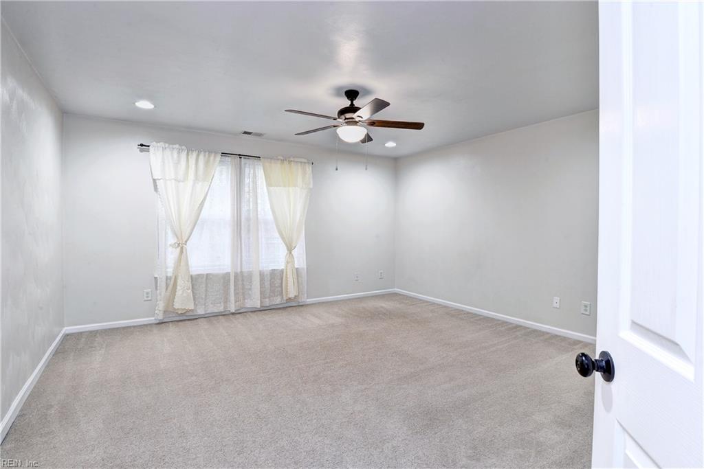 130 Ellis Drive Yorktown VA 23692