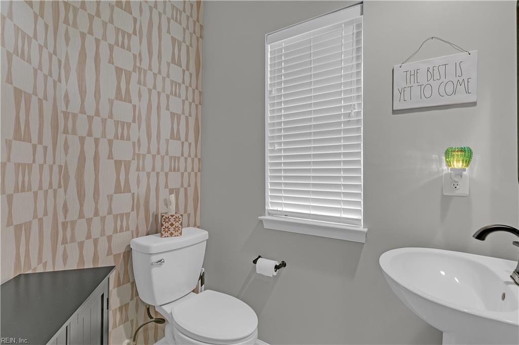 805 Vantage Court Newport News VA 23602