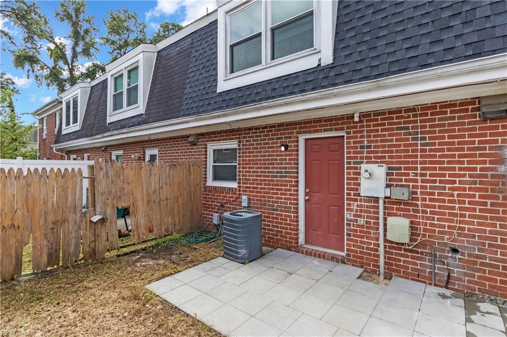 360 Susan Constant Drive Newport News VA 23608