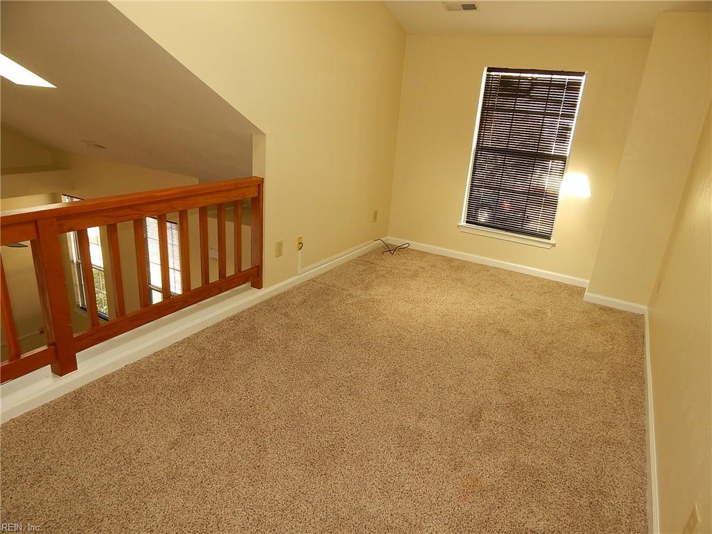 307 Ferguson Bend Yorktown VA 23693