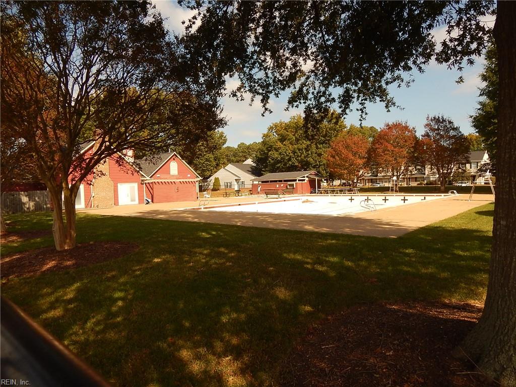 307 Ferguson Bend Yorktown VA 23693