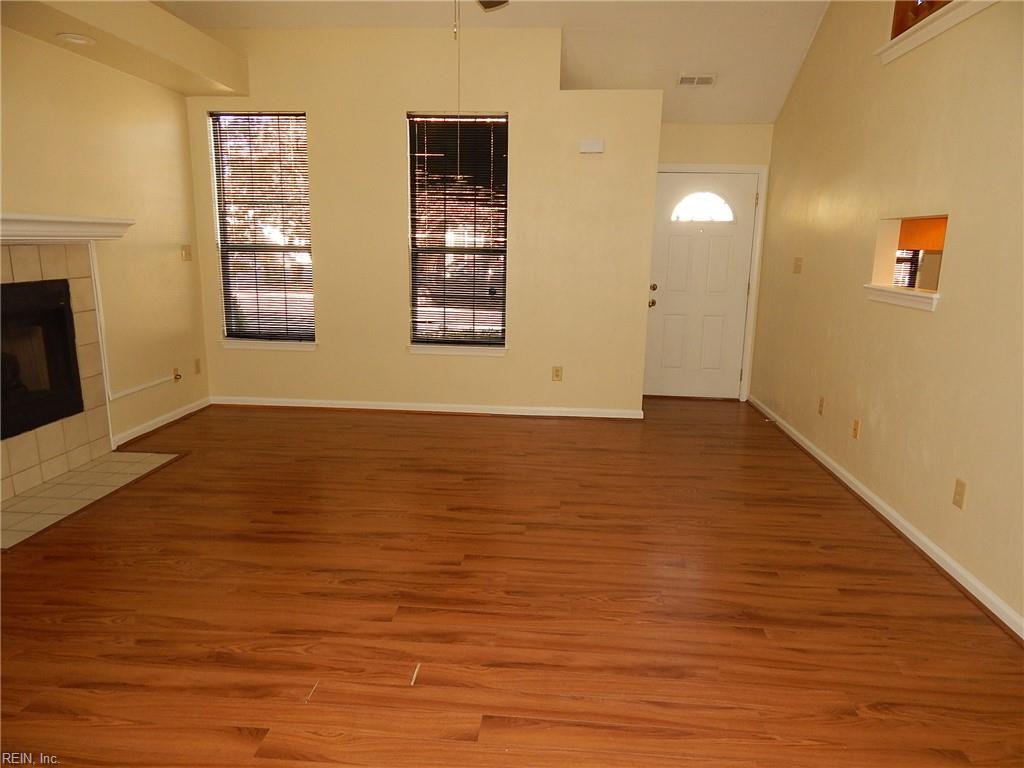 307 Ferguson Bend Yorktown VA 23693