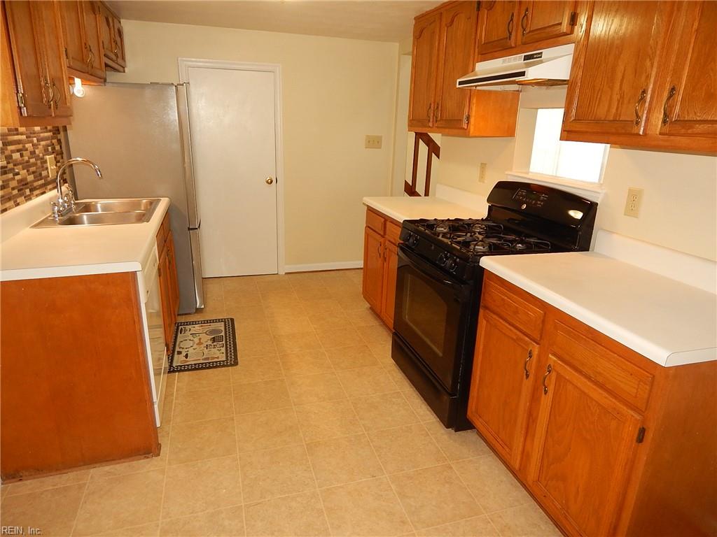 307 Ferguson Bend Yorktown VA 23693