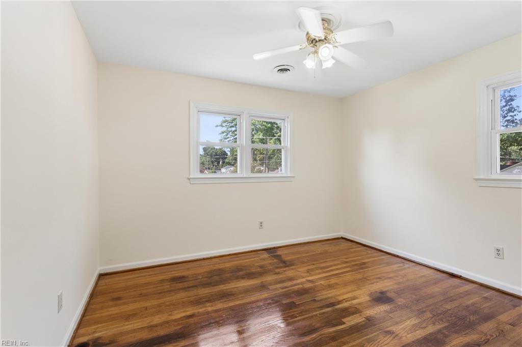 122 Kohler Crescent Newport News VA 23606
