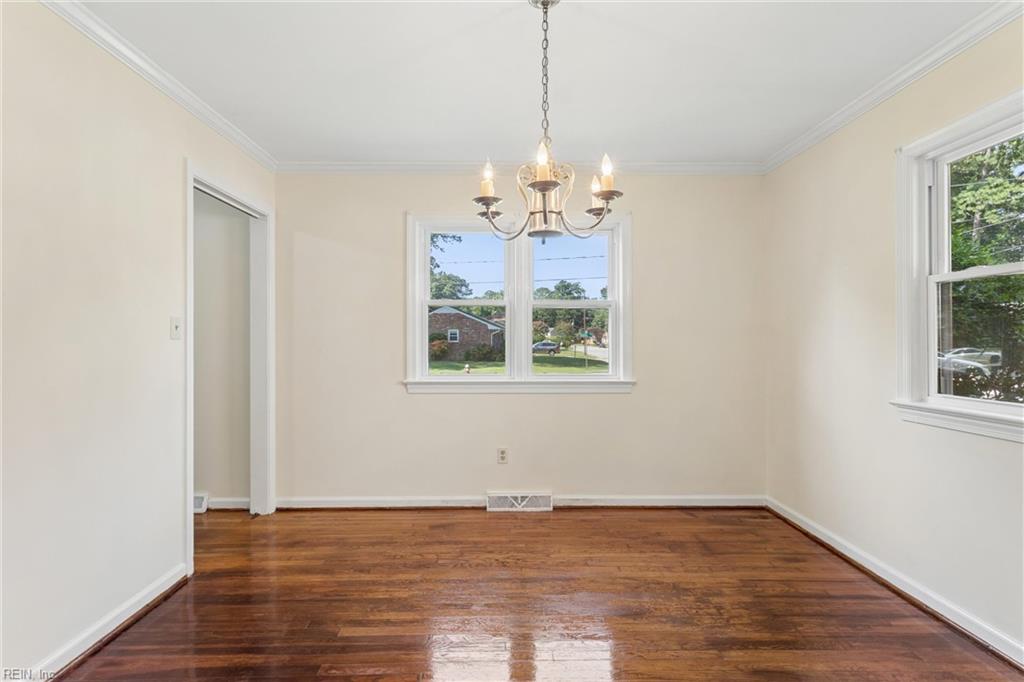 122 Kohler Crescent Newport News VA 23606