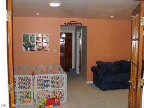 106 Lakeview Drive Yorktown VA 23692
