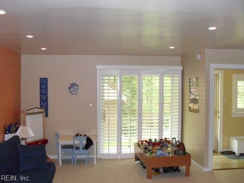 106 Lakeview Drive Yorktown VA 23692