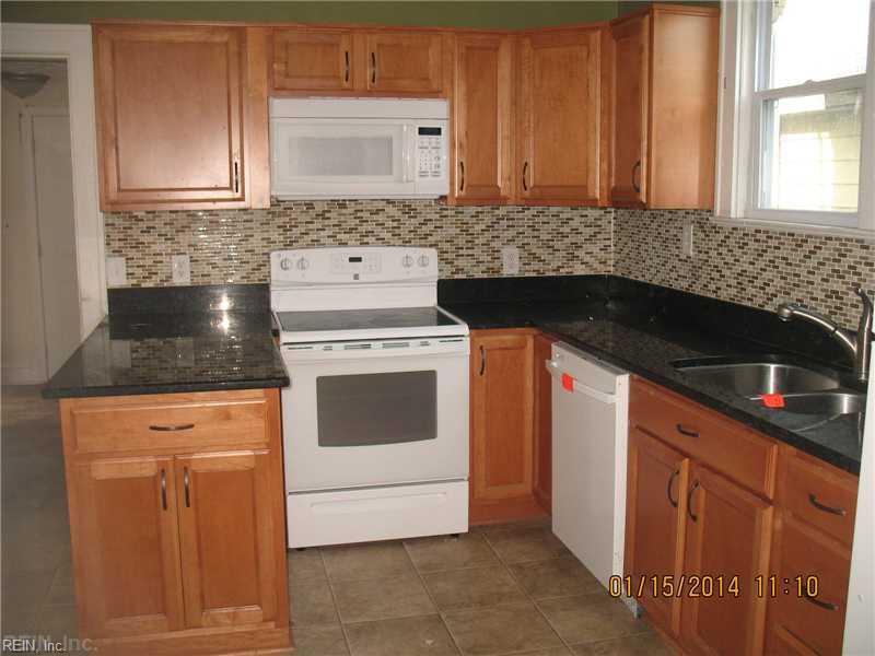 3209 Roanoke Avenue Newport News VA 23607