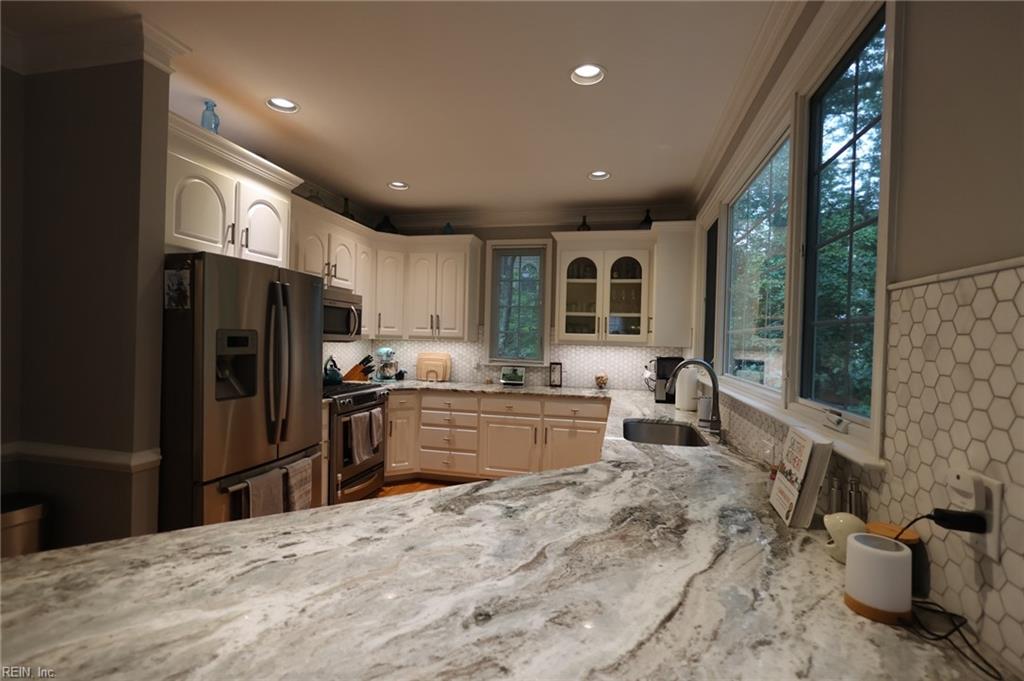 203 Rock Creek Court Yorktown VA 23693