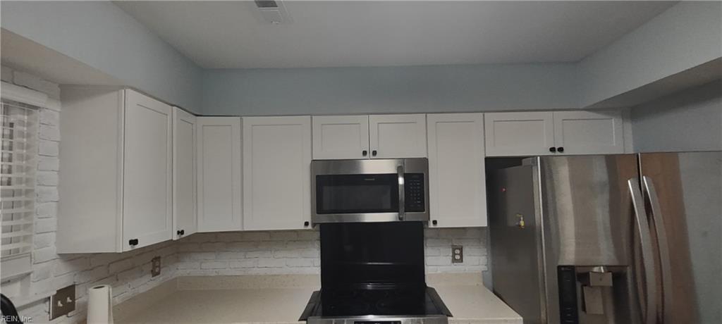 5 Hadley Place Newport News VA 23608
