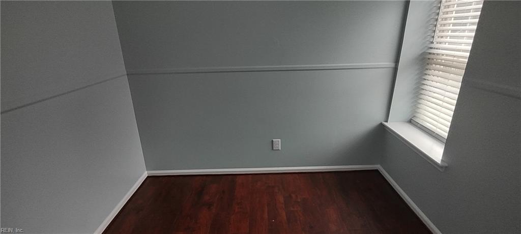5 Hadley Place Newport News VA 23608