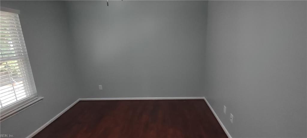 5 Hadley Place Newport News VA 23608