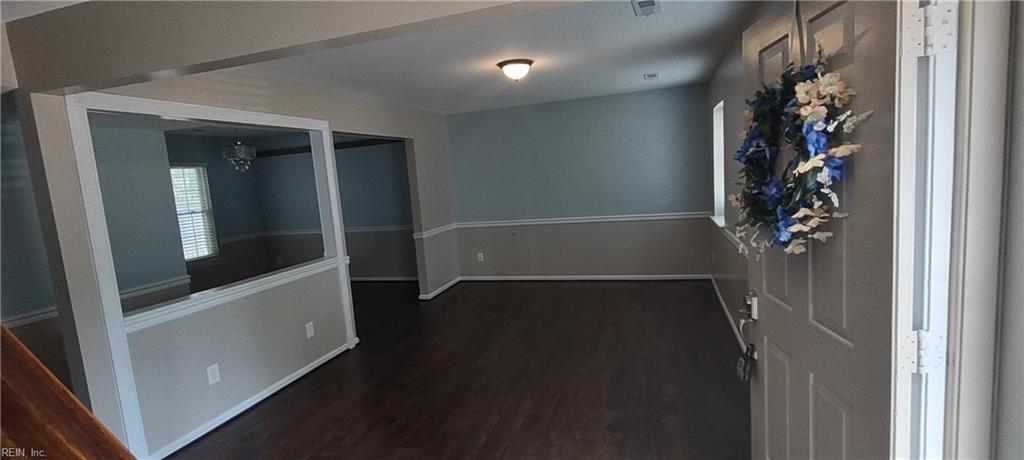 5 Hadley Place Newport News VA 23608